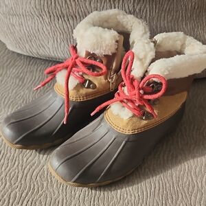 Sperry Brown Fur Lined Waterproof Duck Boots With Red Laces
